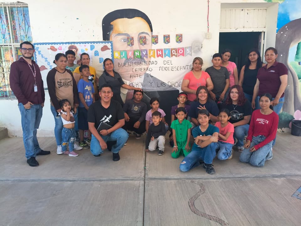 🧠✨ ¡Seguimos fortaleciendo la prevención entre nuestra juventud! ✨🙌 📍 En la comunidad d...