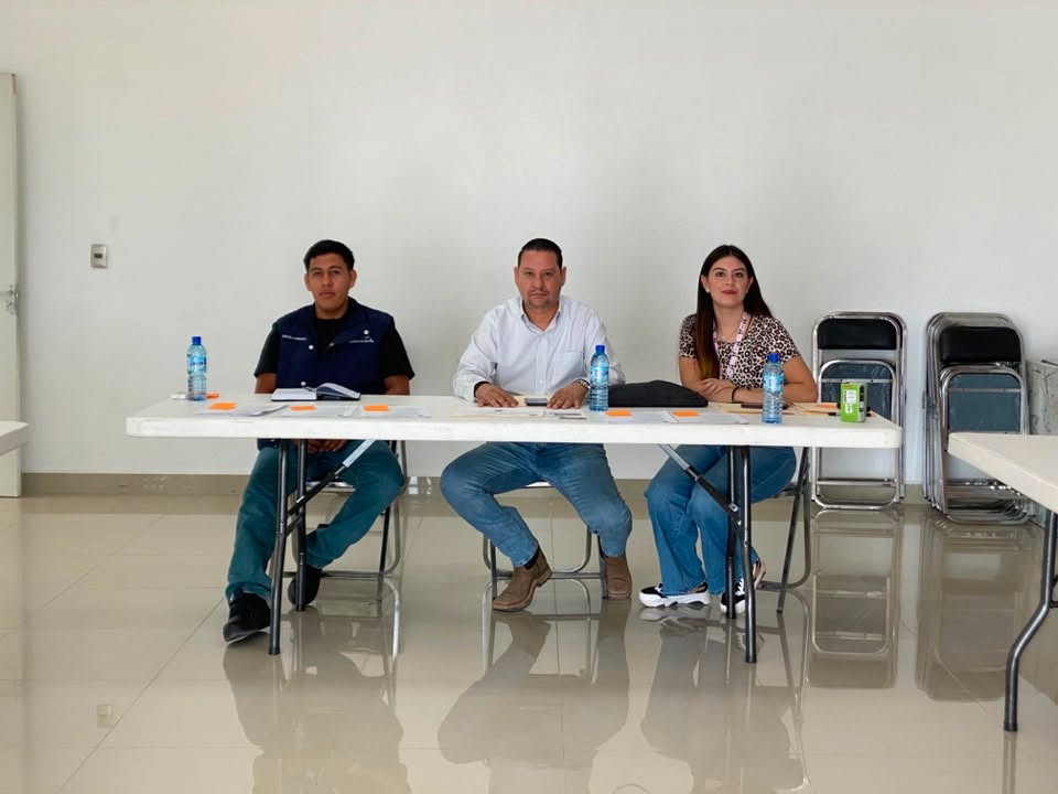 📚✍️ Hoy se llevó a cabo la 𝐚𝐩𝐥𝐢𝐜𝐚𝐜𝐢𝐨́𝐧 𝐝𝐞𝐥 𝐞𝐱𝐚𝐦𝐞𝐧 𝐩𝐚𝐫𝐚 𝐥𝐚 𝐂𝐞𝐫𝐭𝐢𝐟𝐢𝐜𝐚𝐜𝐢𝐨́𝐧 𝐝𝐞 𝐁𝐚𝐜𝐡𝐢𝐥𝐥𝐞𝐫𝐚𝐭𝐨, c...