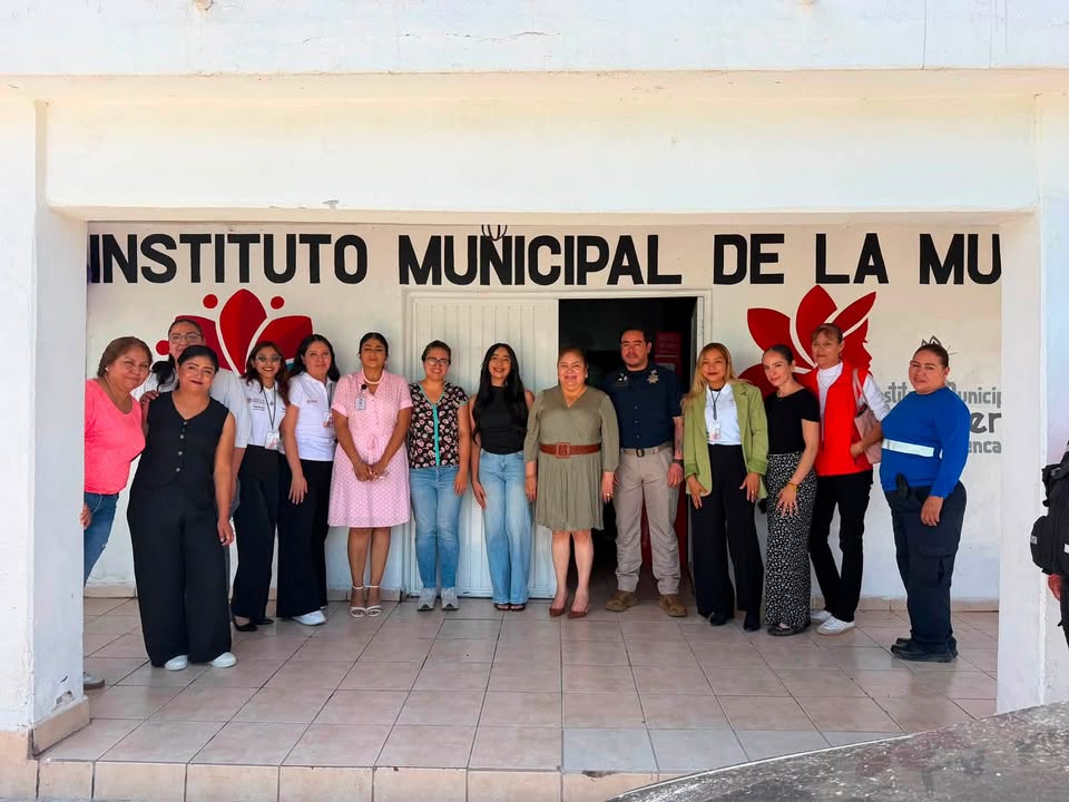 ✨ Con gran entusiasmo se llevó a cabo la 𝐜𝐥𝐚𝐮𝐬𝐮𝐫𝐚 𝐝𝐞𝐥 𝐂𝐮𝐫𝐬𝐨 𝐝𝐞 𝐌𝐚𝐧𝐞𝐣𝐨 𝐩𝐚𝐫𝐚 𝐌𝐮𝐣𝐞𝐫𝐞𝐬 𝐄𝐦𝐩𝐫𝐞𝐧𝐝𝐞...