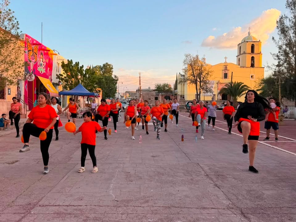 💜🩷El Instituto Municipal de la Mujer, en colaboración con Centro Libre, llevó a cabo una cl...