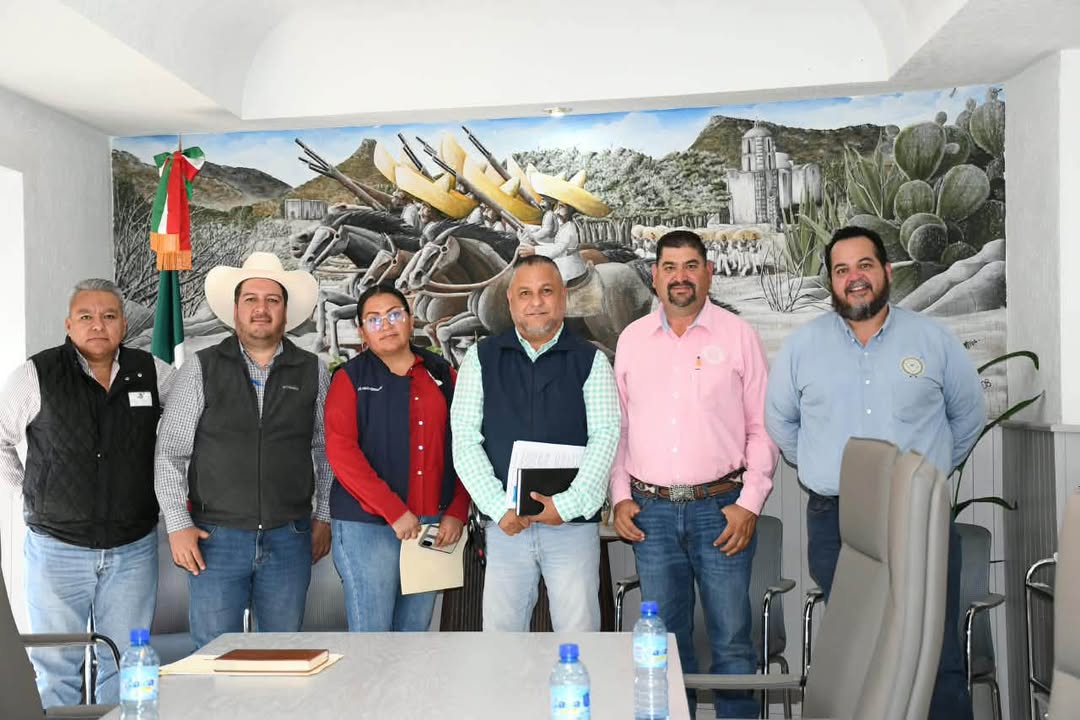 🐄🔬 𝐂𝐈𝐄𝐑𝐑𝐄 𝐃𝐄𝐋 𝐁𝐀𝐑𝐑𝐈𝐃𝐎 𝐃𝐄 𝐓𝐔𝐁𝐄𝐑𝐂𝐔𝐋𝐎𝐒𝐈𝐒 𝐘 𝐁𝐑𝐔𝐂𝐄𝐋𝐎𝐒𝐈𝐒 𝐄𝐍 𝐂𝐔𝐄𝐍𝐂𝐀𝐌É Se llevó a cabo el cierre d...